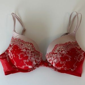 Very Sexy Plunge Soutien Gorge Plongeant Victorias Secret Red Laced Jeweled Bra